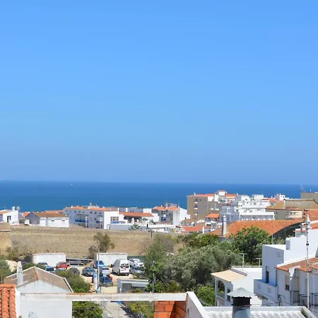 Friendly House Holiday home Lagos