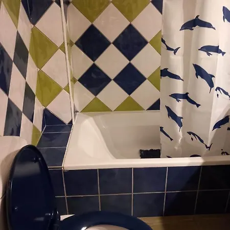 Friendly House