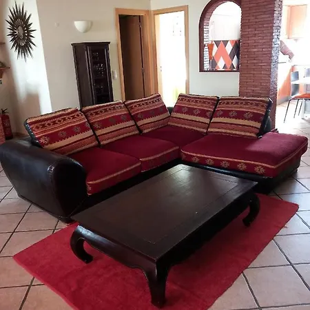 Holiday home Friendly House *