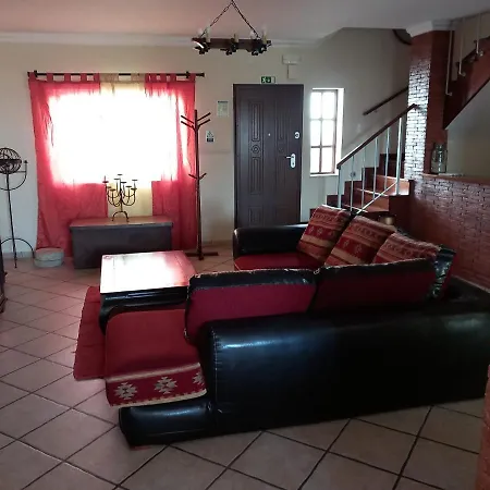 Friendly House Holiday home Lagos